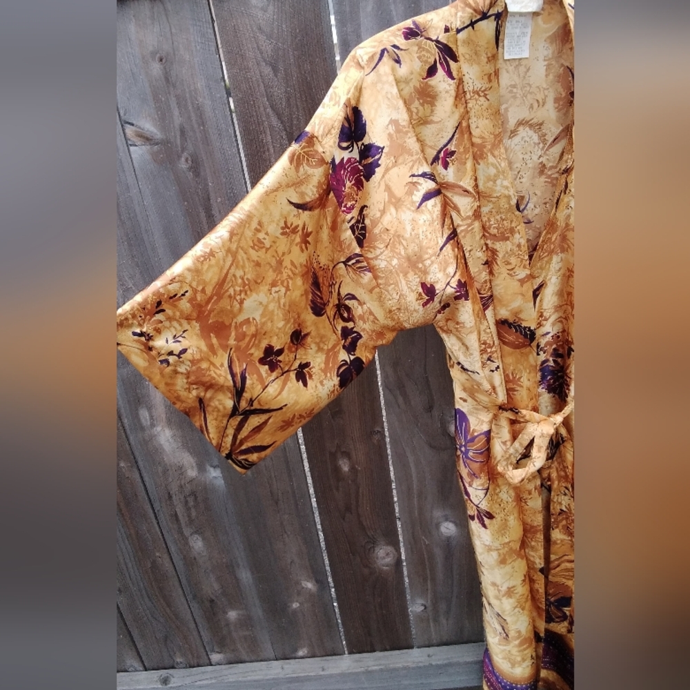 Robe Vintage Silky Kimono Print Gold Purple Small Womens 80s 90s Lounge